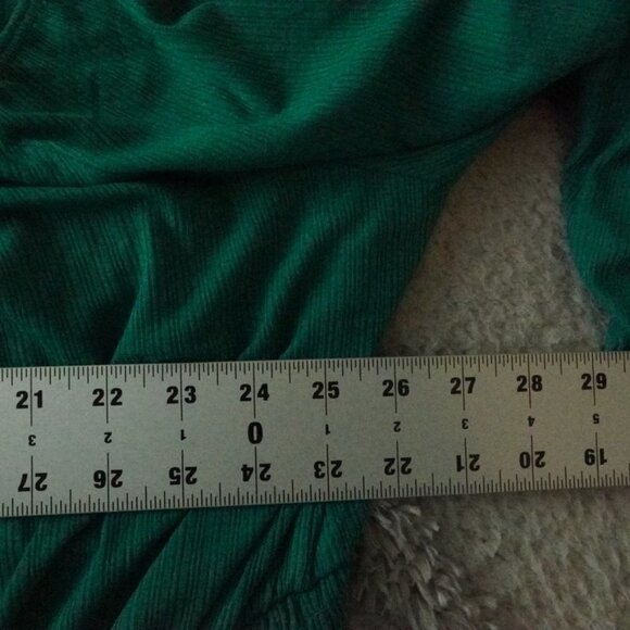 Torrid TEXTURED JERSEY SMOCKED WAIST TOP Womens Plus Size 6X Green NEW NWT - Picture 11 of 14